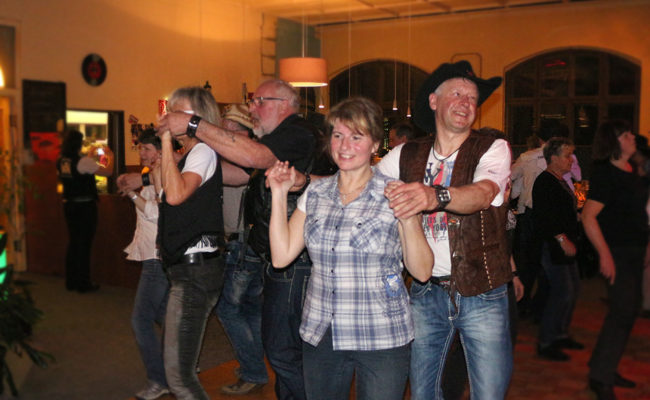 LineDance-Party_der_GLDs_13
